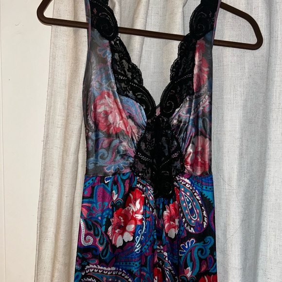 Olga Multicolor Patterned Garment - Picture 3 of 7